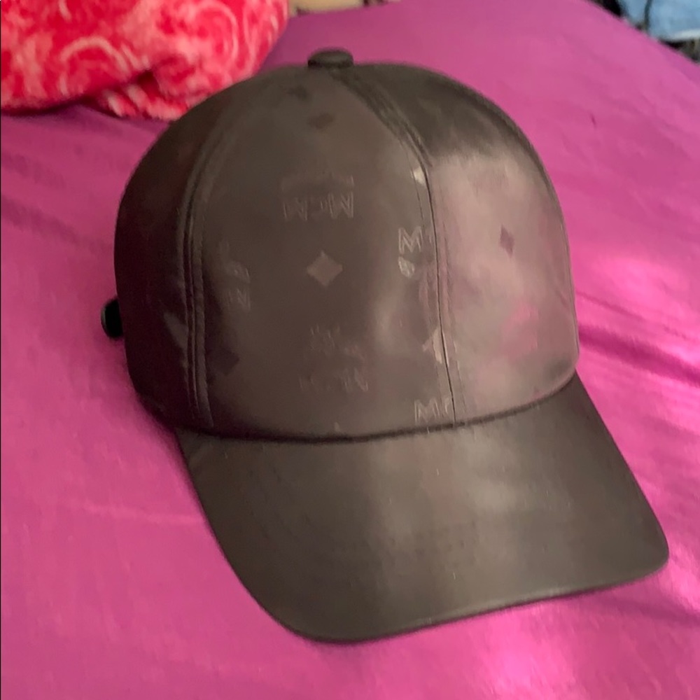 Mcm hat